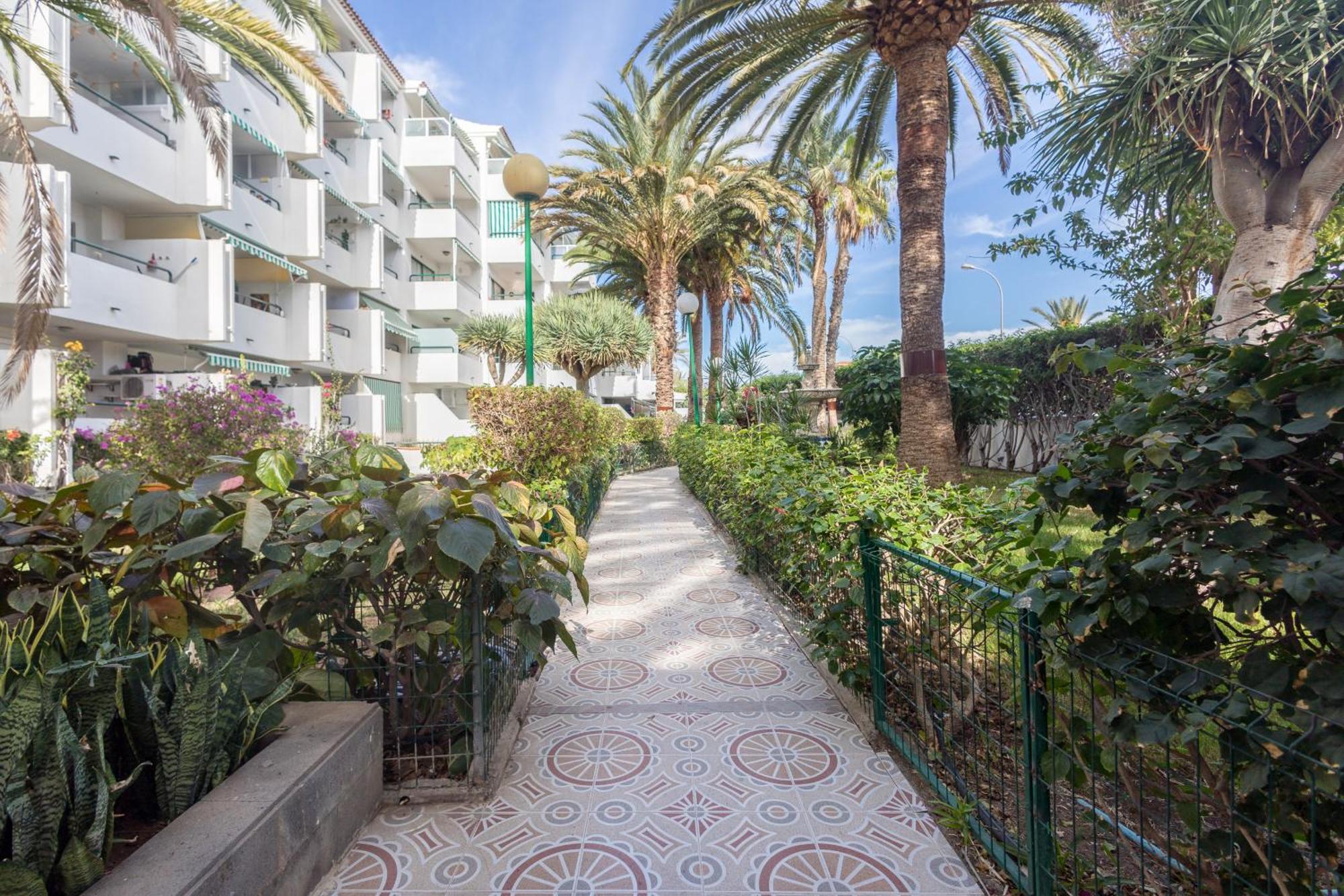Apartament Floral - Large Private Terrace With Pool *
